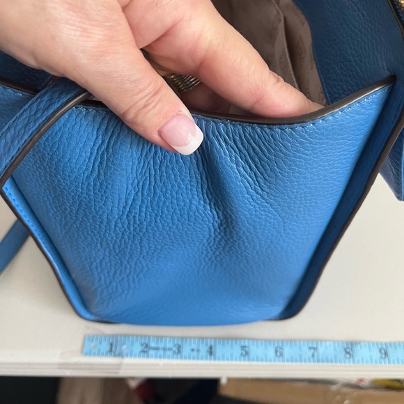 Michael Kors Hudson large handbag - Picture 4 of 15